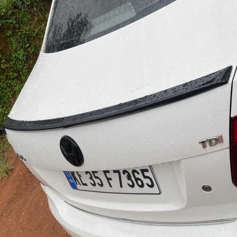 VW Vento Lip Spoiler – Universal Fit for All Models | Sporty Exterior Accessory