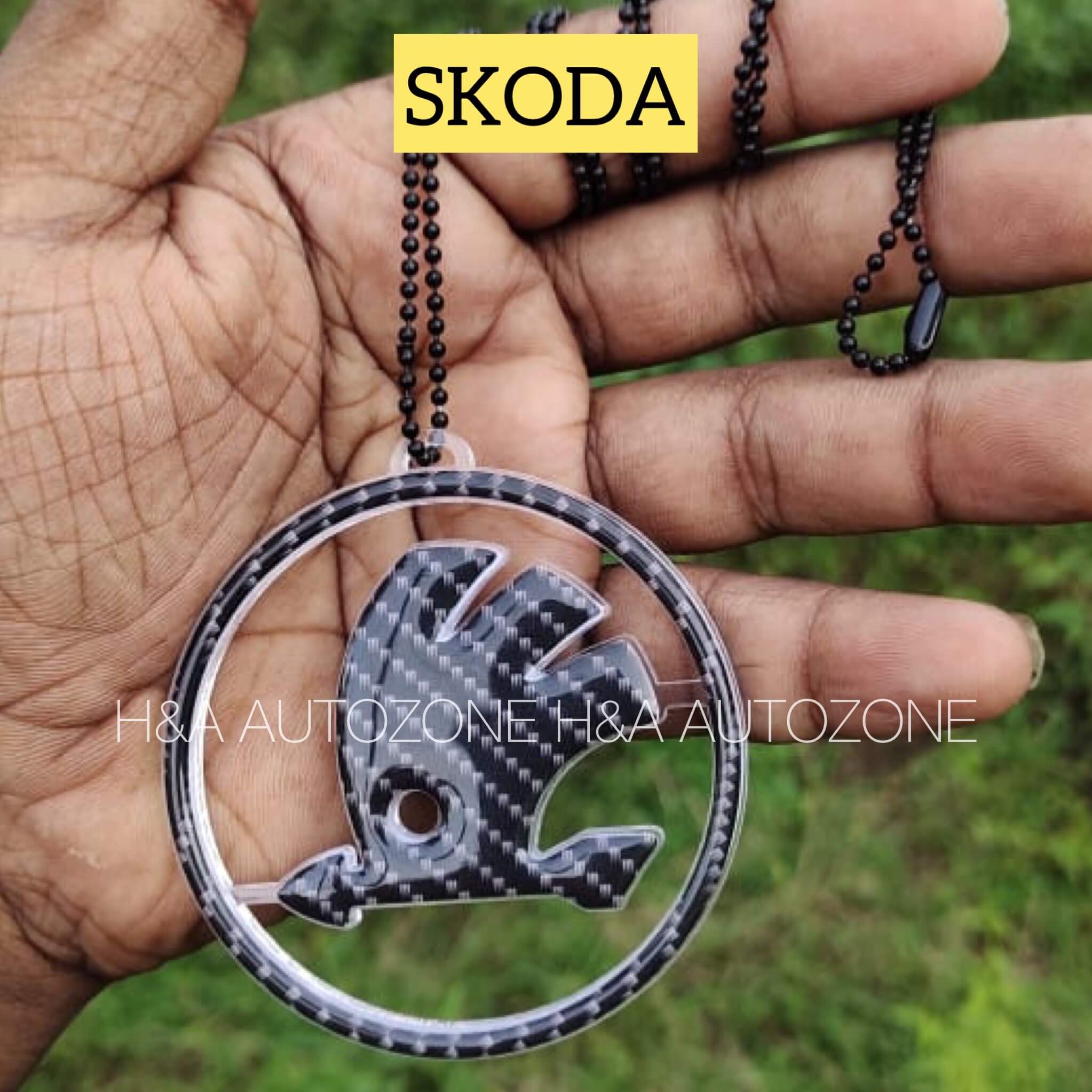 Mirror Hanging Logo Skoda