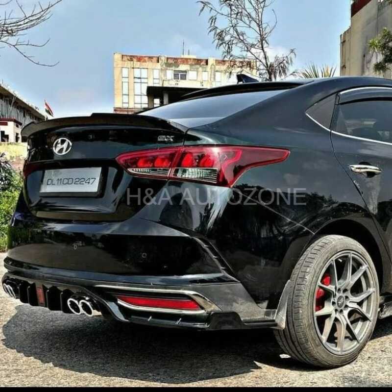 Hyundai Verna For 2020 to 2022 Model F1 Style Diffuser With LED Stylemycar