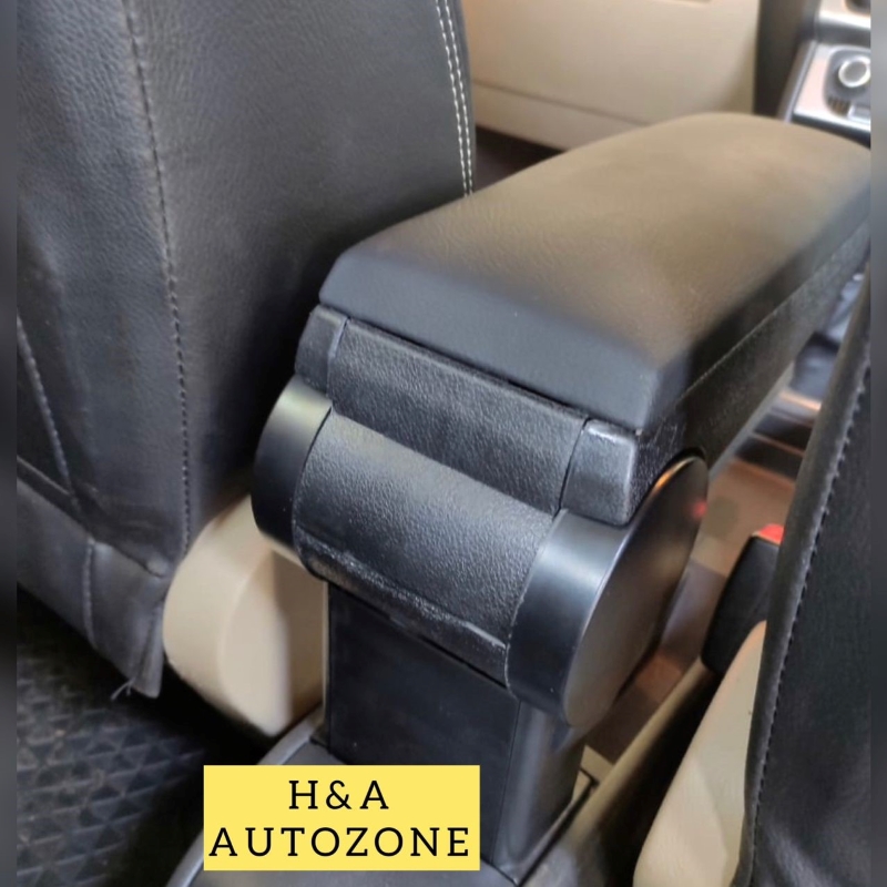 Volkswagen Polo Armrest