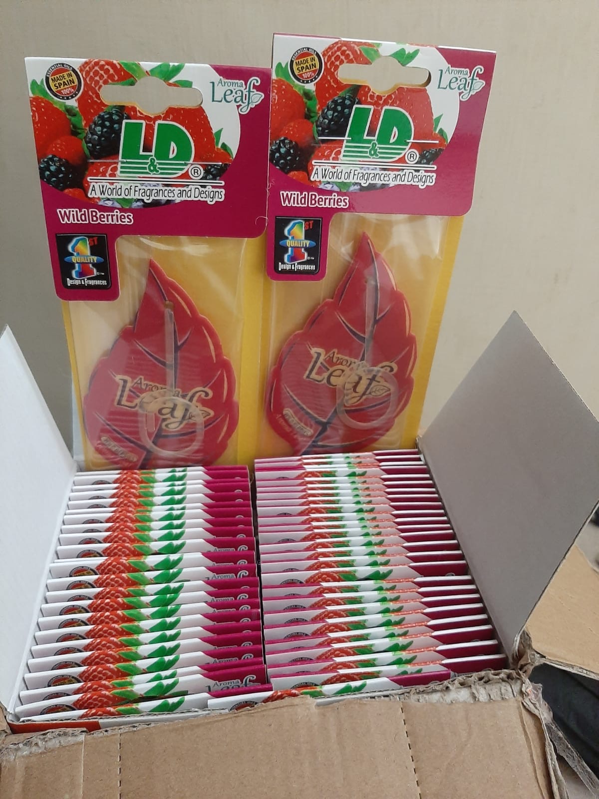 Leaf Wild Berries Car Perfume – Long-Lasting Interior Fragrance